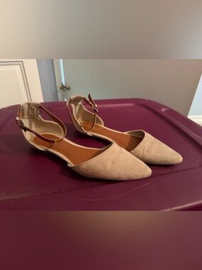 Old Navy Beige Pointed Ankle-Strap Flats